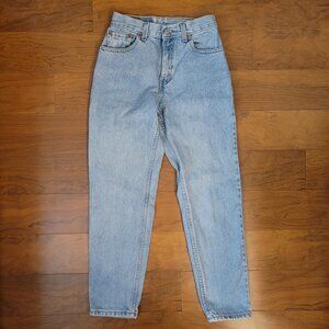 LEVI's Denim Jeans Women 100% Cotton Size 2 Medium Petite Light Blue
